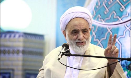 راه اندازی یک نهضت قرآنی عظیم در جامعه ضروری است