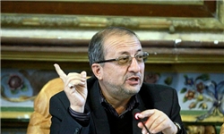 مدیریت ساختاری و اجرایی کشور دچار مشکل است / تصمیمات در حد حرف باقی می‌ماند