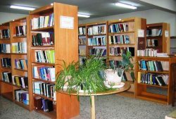 خیرین سالانه 700 میلیارد ریال به کتابخانه های عمومی اهدا می کنند
