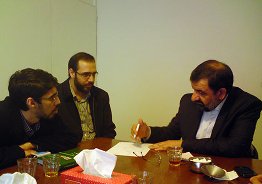 رضايي: موسوی و کروبی را عمله آمریکا می‌دانم