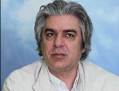 علی سرتیپی:افزایش بلیت اینترنتی جنبه تبلیغاتی دارد/بلیت سینما باید افزایش یابد