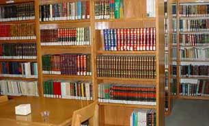 کتابخانه فردوس در خدمت شهروندان است
