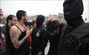 حمله زورگيران به دبيرستاني در جنت‌آباد+ عکس