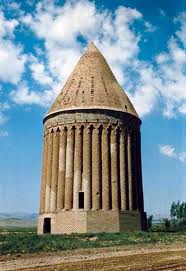 برج تاریخی رادکان تنها برج تعیین چهار فصل جهان