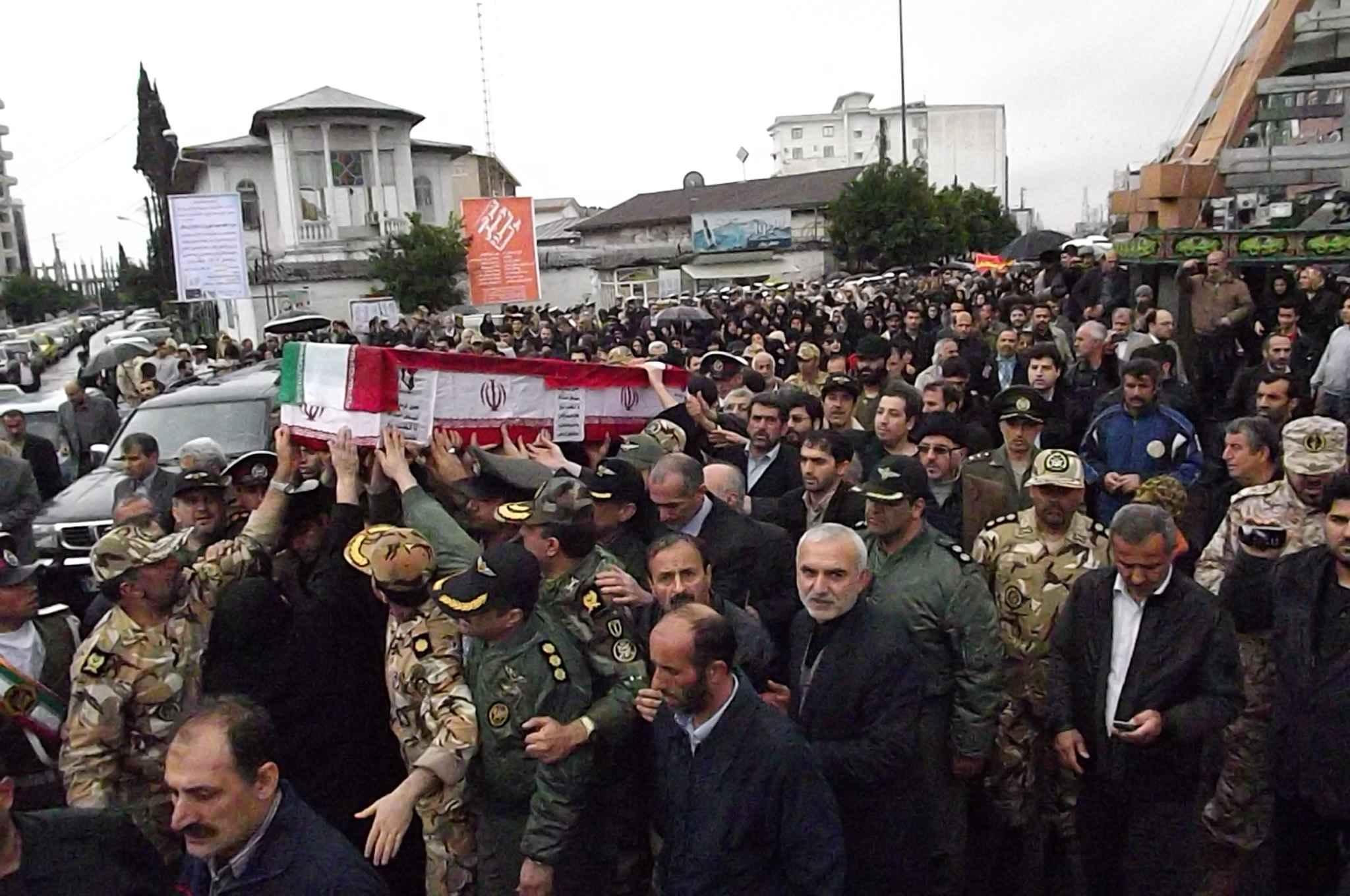 نماینده ولی فقیه در مازندران درگذشت مادر شهید شیرودی را تسلیت گفت