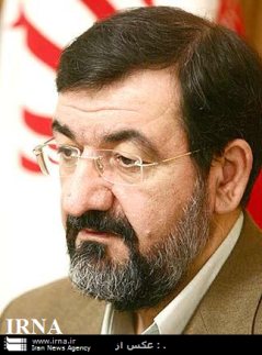 حل مشکلات اقتصادی با شعار دادن امکان‌پذیر نیست