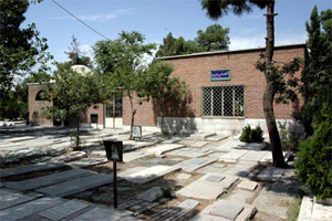 شناسایی یک گورستان موقوفه در شهر قهدریجان اصفهان