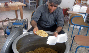 غذاي گرم را در ظروف یک‌ بار مصرف قرار ندهید