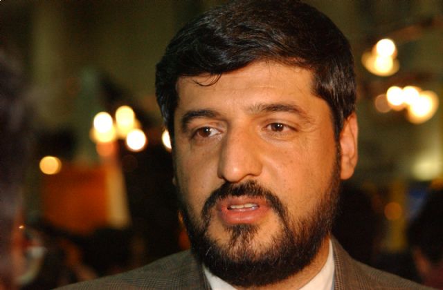 بازدید پولادگر از تمرینات تکواندکاران در کره