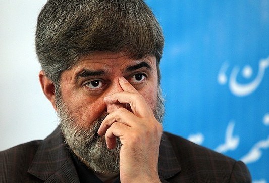 آمادگی دانشجویان برای طرح شکایت از علی مطهری