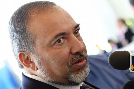 ادامه جنگ رواني رژيم صهيونيستي عليه ايران