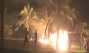 فیلم / درگیری انقلابیون شدید انقلابیون و مزدوران