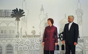 درگیر شدن 1+5 در پذیرش رسمی غنی سازی پیروزی دیپلماتیک ایران پیش از مذاکرات مسکو