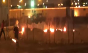 فیلم / حمله انقلابیون به مزدوران آل خليفه
