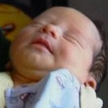 نوزاد گرفتار در سیفون سرویس بهداشتی، چشم به دنیا گشود