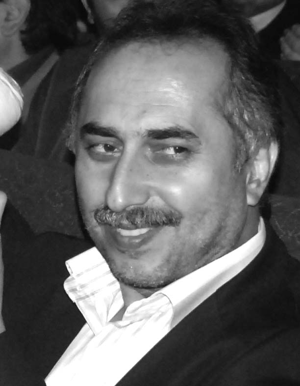 مسافر آستانه:ارديبهشت تئاتر فرصتي براي ديده شدن است