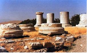 معبد آناهیتا کجای ایران است