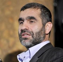 وزیر راه و شهرسازی برای افتتاح چندین طرح عمرانی وارد كردستان شد