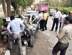 برخورد 4 خودرو  وگرفتار شدن 1 نفر