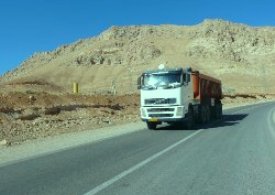 اختصاص 40 میلیارد ریال  به منظور طرح دو بانده کردن جاده اردستان - اصفهان