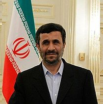 دعوت احمدی نژاد از محمد مرسی برای حضور در تهران