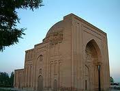 دستور تخریب ساخت و ساز غیر مجاز منطقه تاریخی توس صادر شد