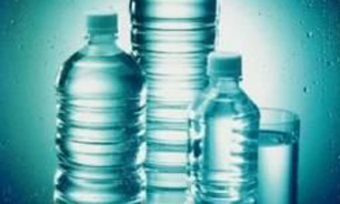 خوردن آب ناسالم در سفر مهمترين علت مسموميت غذايي