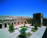 واگذاری سه قلعه تاریخی ایلام به بخش خصوصی