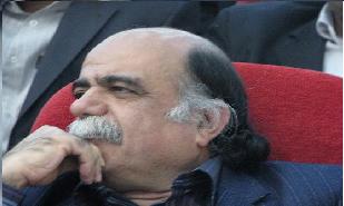 استاد کزازی کيست؟