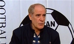 دوازده داور و کمک داور رد شدند