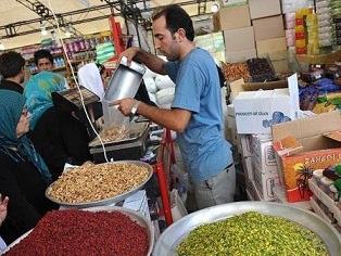 عرضه مايحتاج مردم در نمايشگاه طرح ضيافت