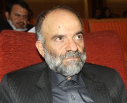 در برنامه پنجم توسعه تحصیلات تكمیلی رشته های علوم انسانی دانشگاه پیام نورگسترش می یابد