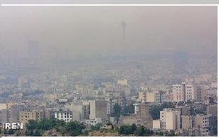 ریزگردها باز هم آسمان کرمانشاه را غبارآلود می کنند