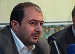 صنعت نفت پشت صف گمركي نمي ايستد