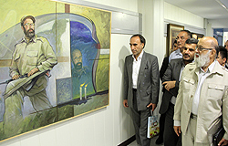 نمايشگاه "ازفرش تا عرش" و آثار شهيد چمران افتتاح شد