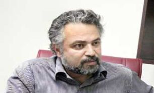 بازيگران نبايد در امور سياسي دخالت كنند
