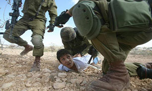 نقض حقوق کودکان فلسطيني توسط رژيم صهيونيستي صداي انگليسي ها را نيز درآورد