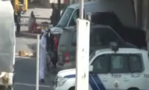 فیلم / جمع آوری موانع مورد استفاده انقلابیون