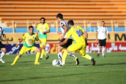 توقف سپاهان درخانه