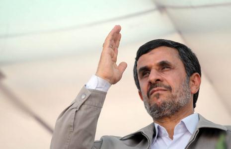 احمدي‌نژاد وارد عربستان شد