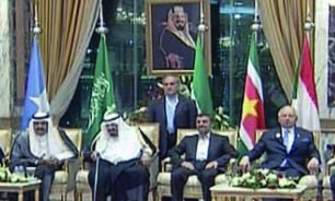 نطق 55 دقيقه‌اي احمدي نژاد در مکه/ انتقاد شديد از غرب