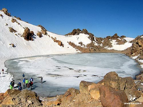 قله 4 هزارو 811 متري سبلان زیر پای بانوان همدان