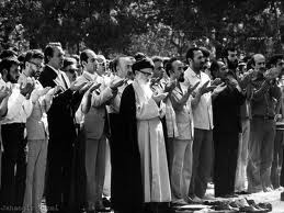 آغاز همایش هفتگی مسلمین پس از سالها تعطیلی در دانشگاه تهران