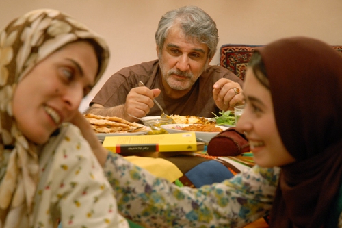 "تلفن همراه رئيس جمهور"پروانه نمايش دائم ندارد