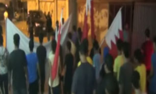 فیلم / زیرگرفتن تظاهرکنندگان با خودرو