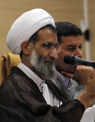 ماه رمضان، فرصتی نورانی برای نزدیكی به خداوند متعال است