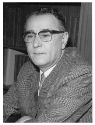پرويز ناتل خانلري کيست؟