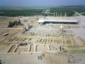 ساخت پارك چهل هكتاری در ورودی تخت جمشید