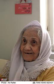 بروز بیماری های مزمن ، افسردگی و تنهایی از عوامل موثر در تغذیه سالمندان