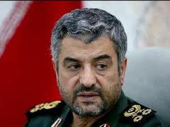 غرب توانایی زایش فکری ایران را ندارد